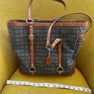 Coach blue and Brown Hamptons Signature Tote